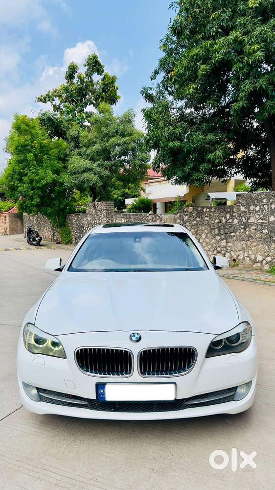 BMW 5 Series 530d Sedan 3.0, 2011, Diesel