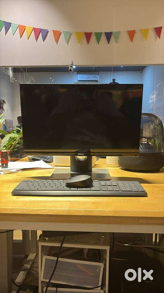 Dell S2216HC – Full HD IPS Monitor and MK235 Keyboard and mouse