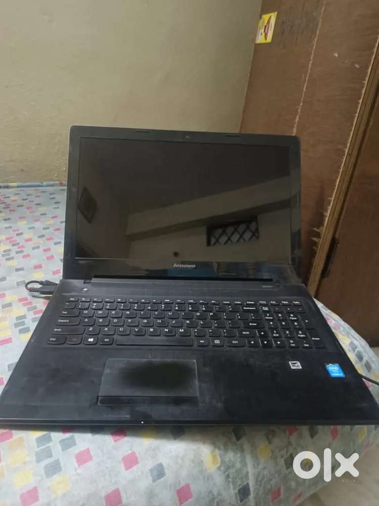 LenovoG50 70 Laptop(Windows8.1,4GB RAM,1000GB HDD, Intel Corei3,