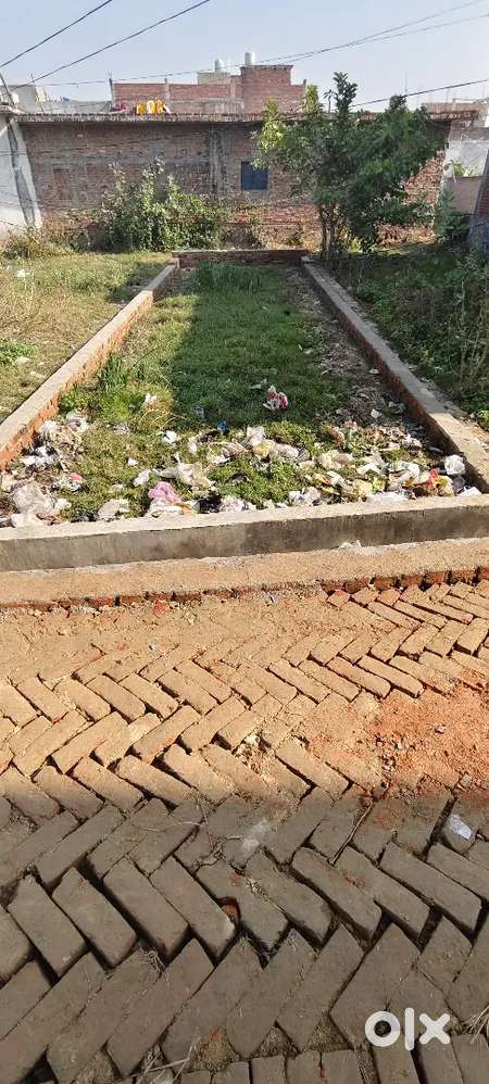 देवांश नगर डालडा मिल के बिल्कुल पीछे शाहजहांपुर रोड से 300 मीटर अंदर