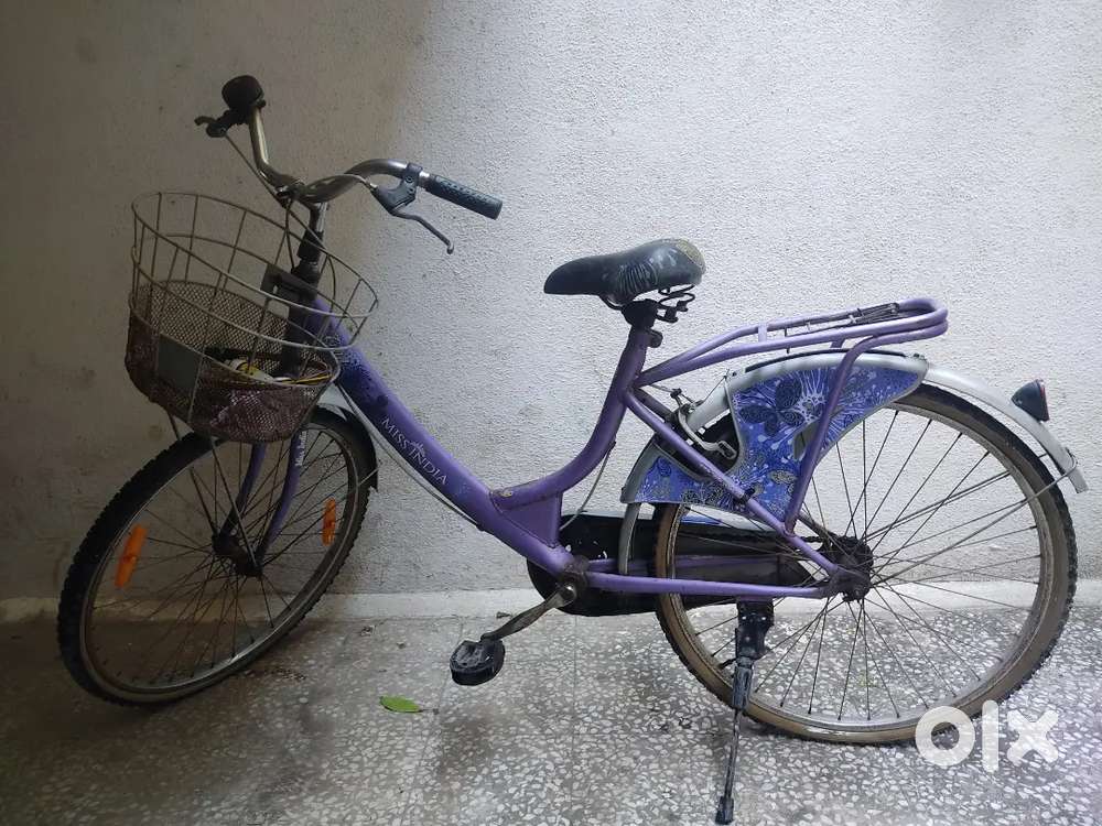 HERO - Miss India Cycle