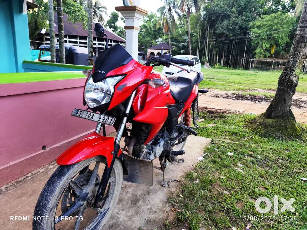 Honda twister