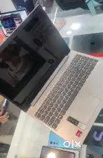 Leptop Lenovo
