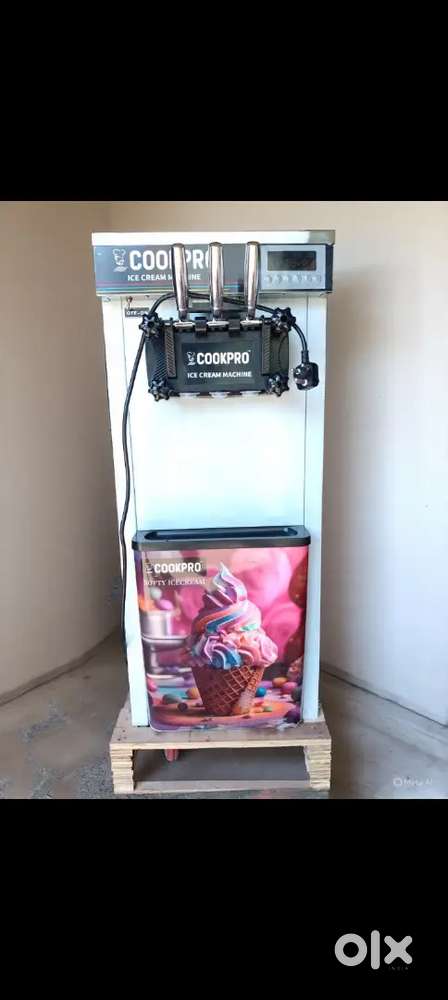 Softy ice cream machine