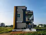 Single bed room with good ventilation and spacious rooms