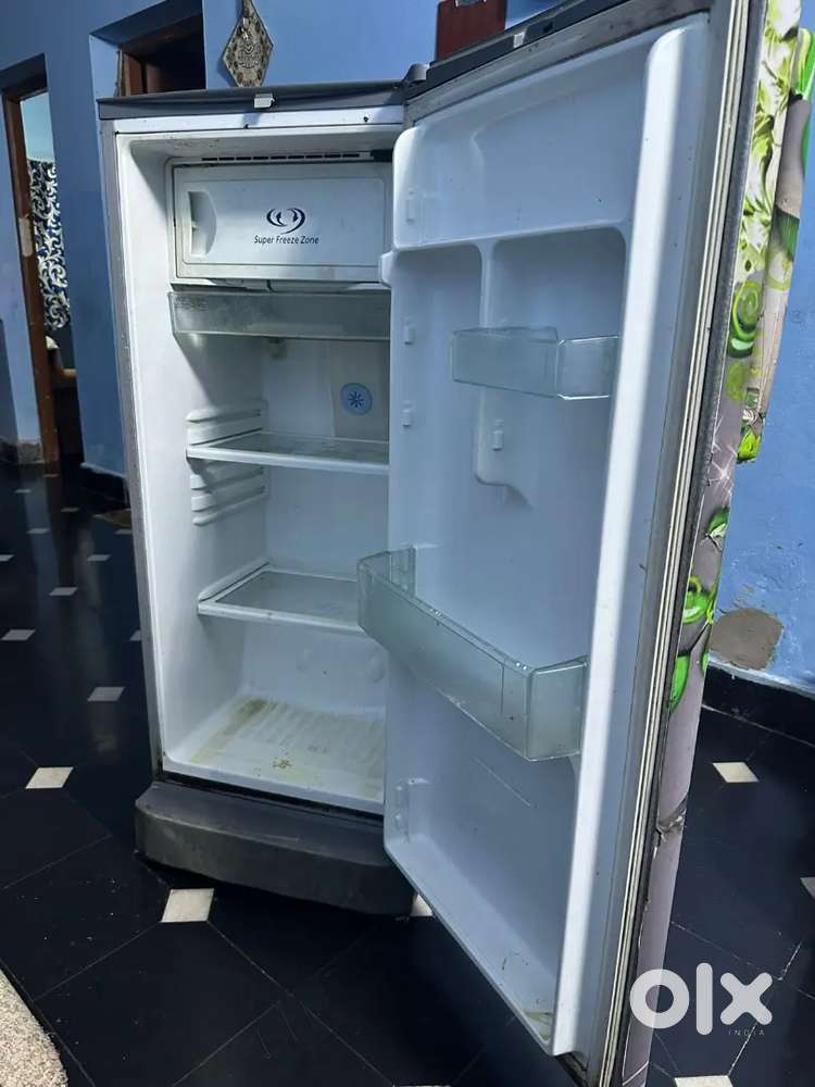 SAMSUNG FRIDGE