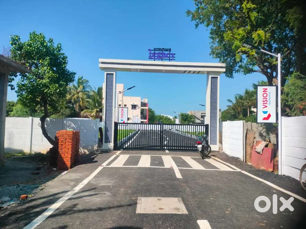 Vision Properties Trichy wireless road near airport site