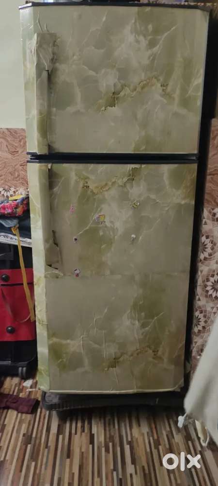 FRIDGE - GODREJ SECOND HAND