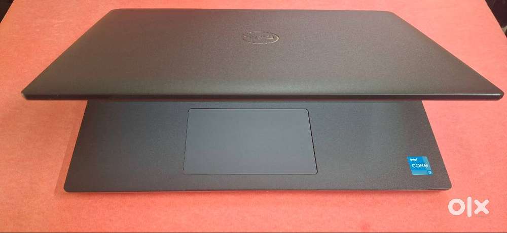 DELL-Core-i3,11th Gen-8GBRAM-256GBSSD- 14.1 Screen-Windows-10 Legal