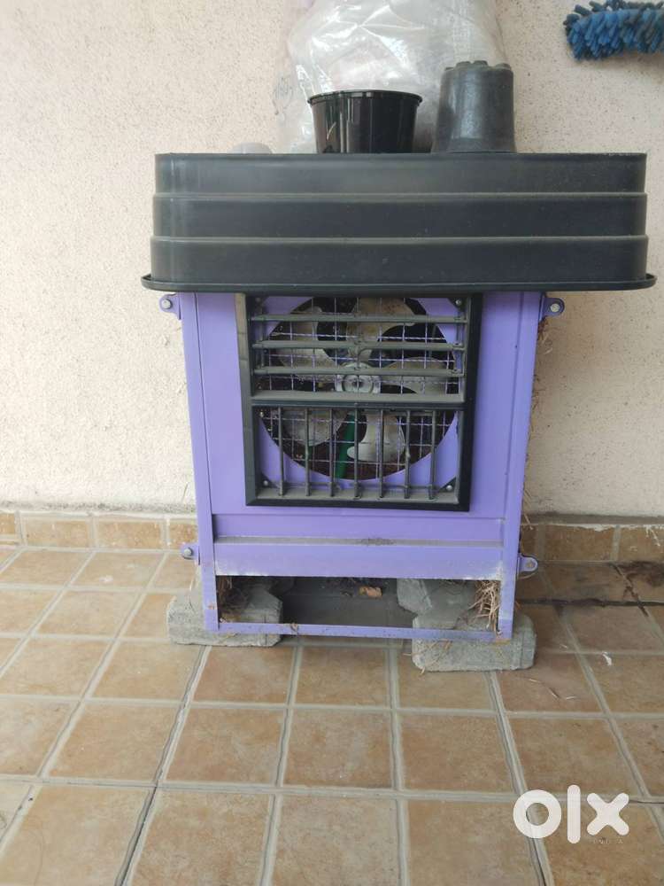 Working Small desert cooler for sale