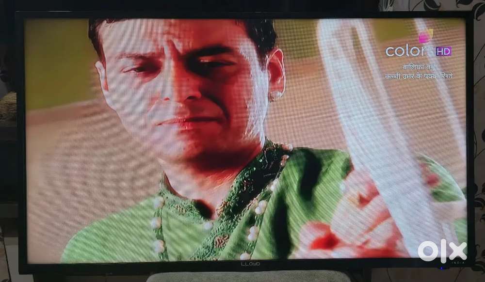 Lloyd 43 inch TV