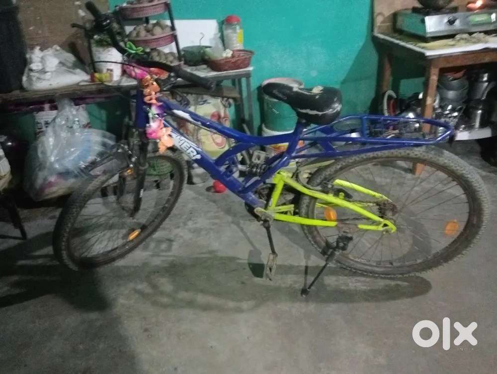 One month cycle new cycle and blue colour