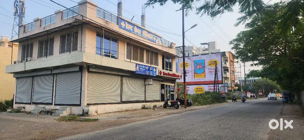 Space for rent plot size 1600+