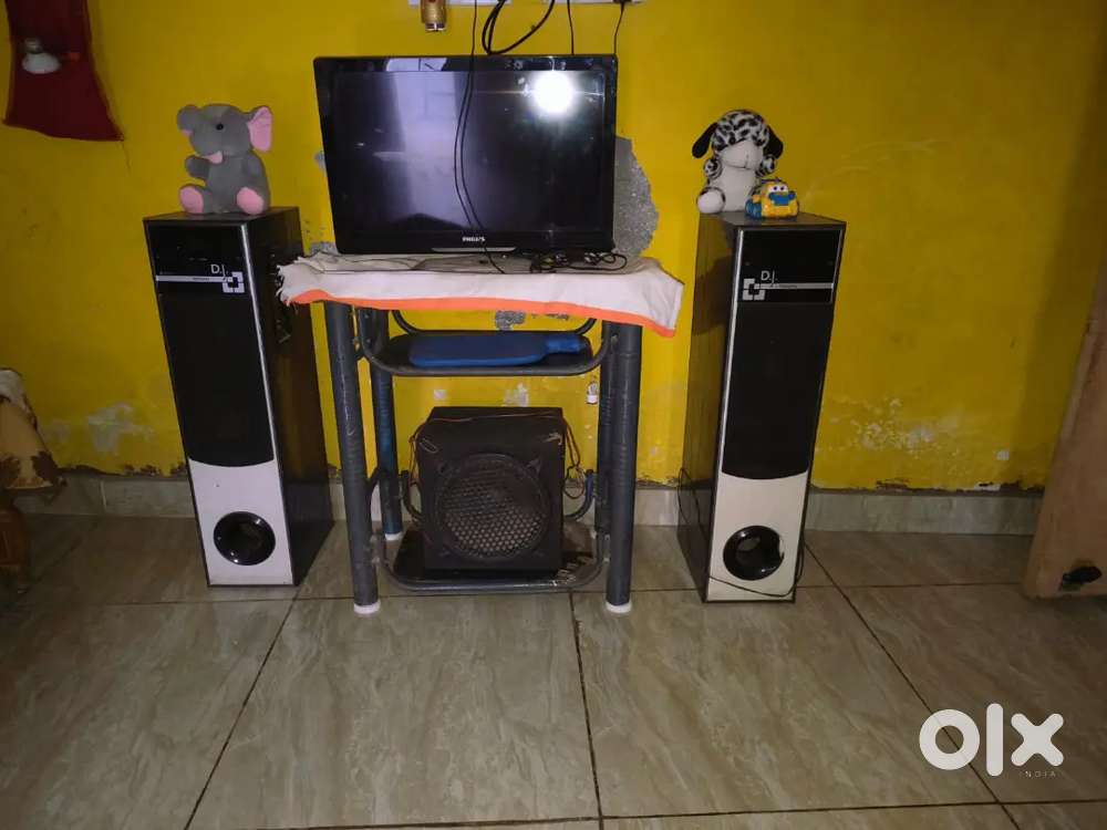 LED TV home theatre toweri