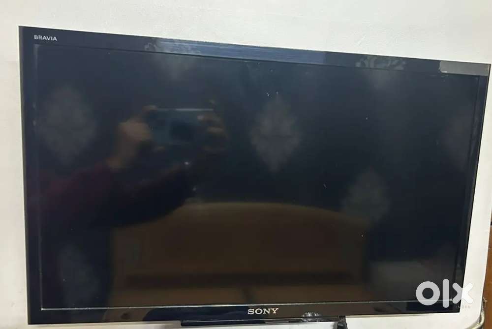 Sony Bravia 24 inch LED TV - Fully working, No issues