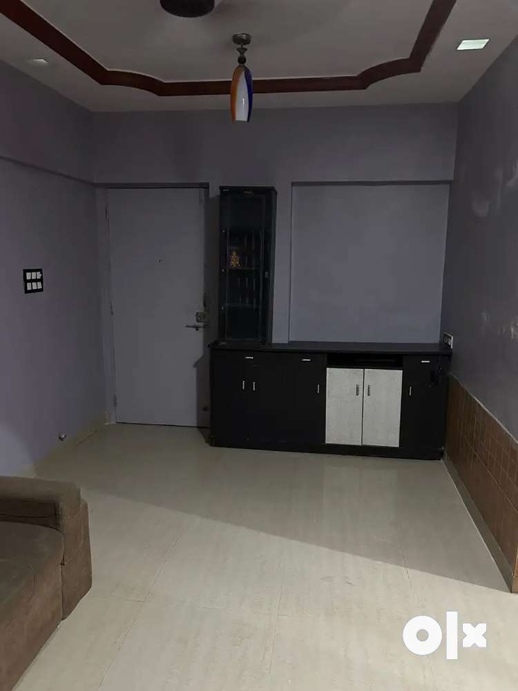 1 bhk flat in good condition,semi furnished at prime location