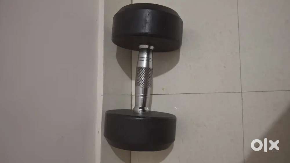 7.5 kg dumbbell For 800rs