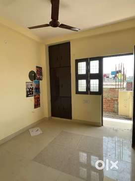 Two bhk independent builder flat available in mayur vihar extension