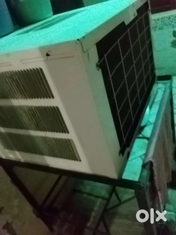 Window AC,good condition