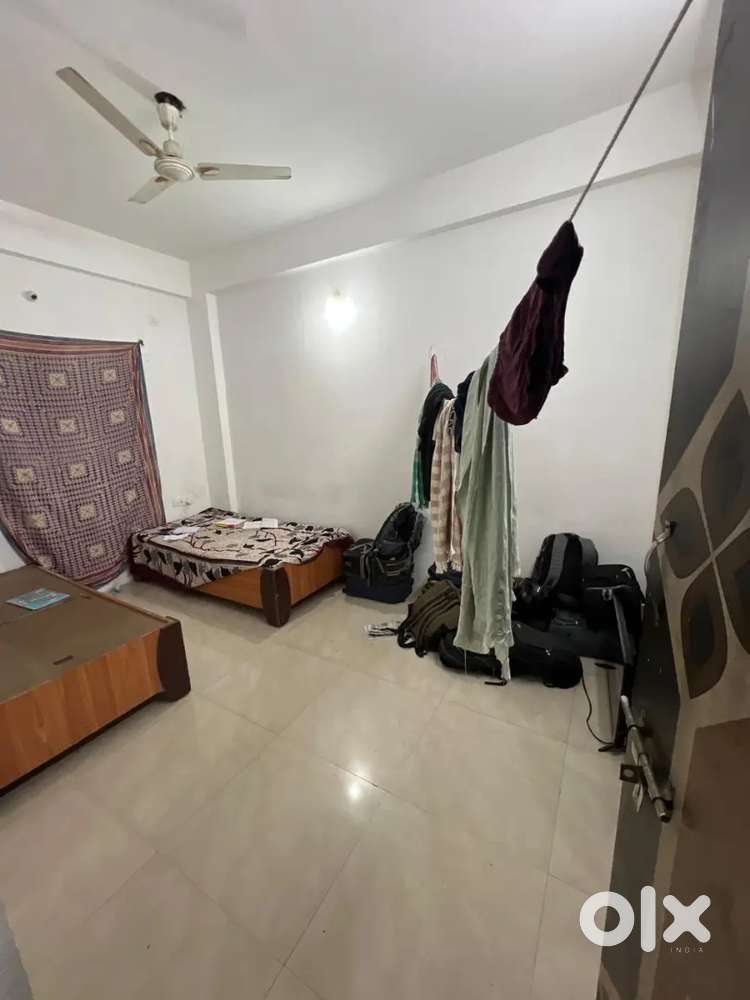 1 BHK indipendent Flat avlable