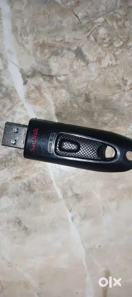 SanDisk Ultra 64GB USB 3.0 Flash Drive (High-Speed Data)