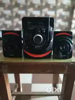 Universal Speaker with Bass