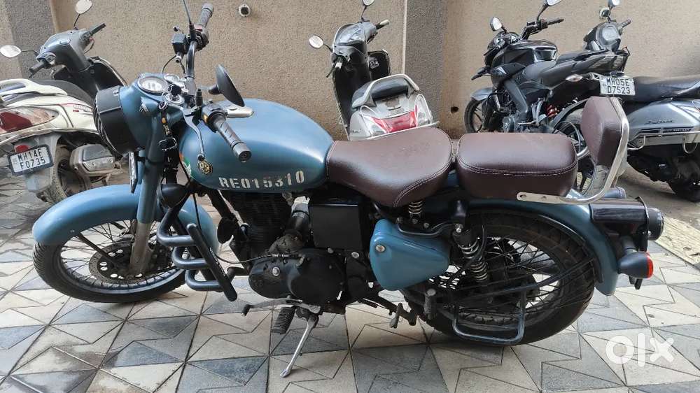 Royal enfield airborne blue navy edition