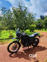 Himalayan 411 black