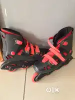 Inline roller skates