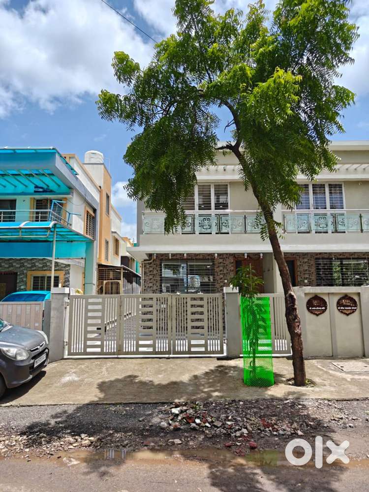 Unfurnished 3.5bhk Villa on rent