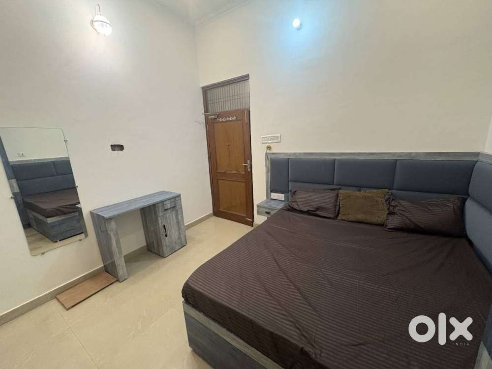 AC FULLY FURNISH ROOM