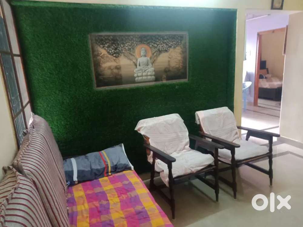 Well maintained 2 bhk available for rent near Kendriya Vidyalaya.