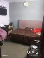 Mujhe apna floor urgent sale karna hai
