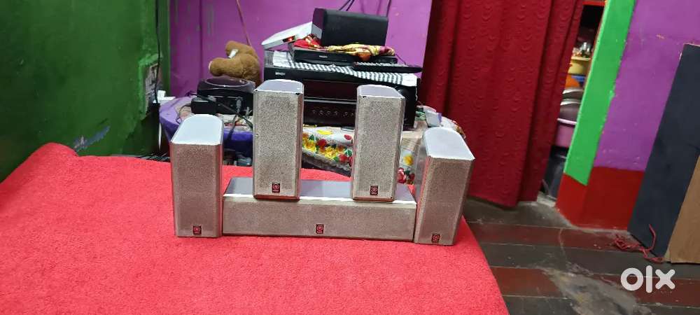 Yamaha 5.0 speaker's 6.3 Inch box...