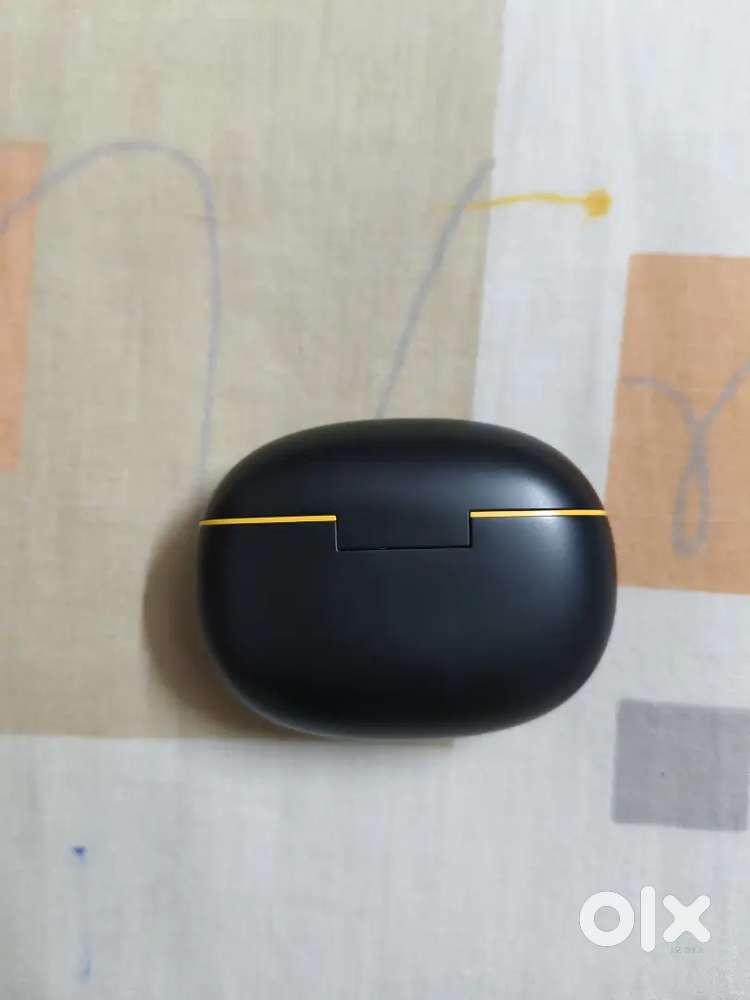 Anc activated truly wireless earpods of iQOO