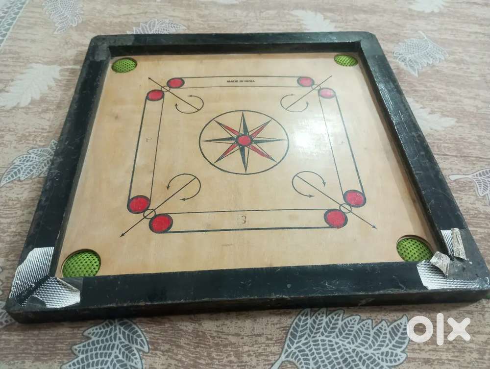 20 INCH PROPER CARROM BOARD WITH ONE STRIKER AND COINS