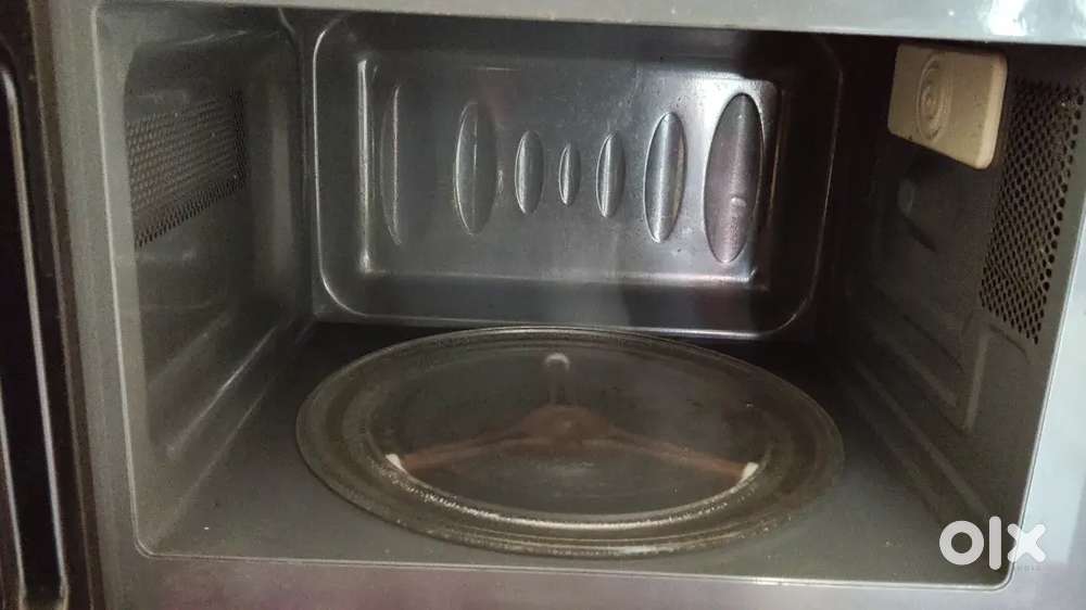 LG Microwave Oven