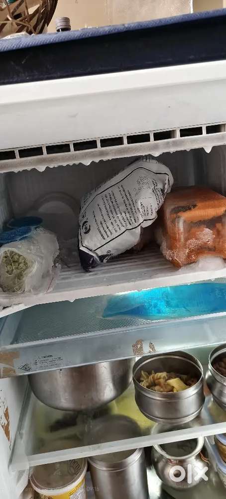 Very Good Condition/ 4Yrs Old 198Ltrs Fridge in Perfect Working Cond.