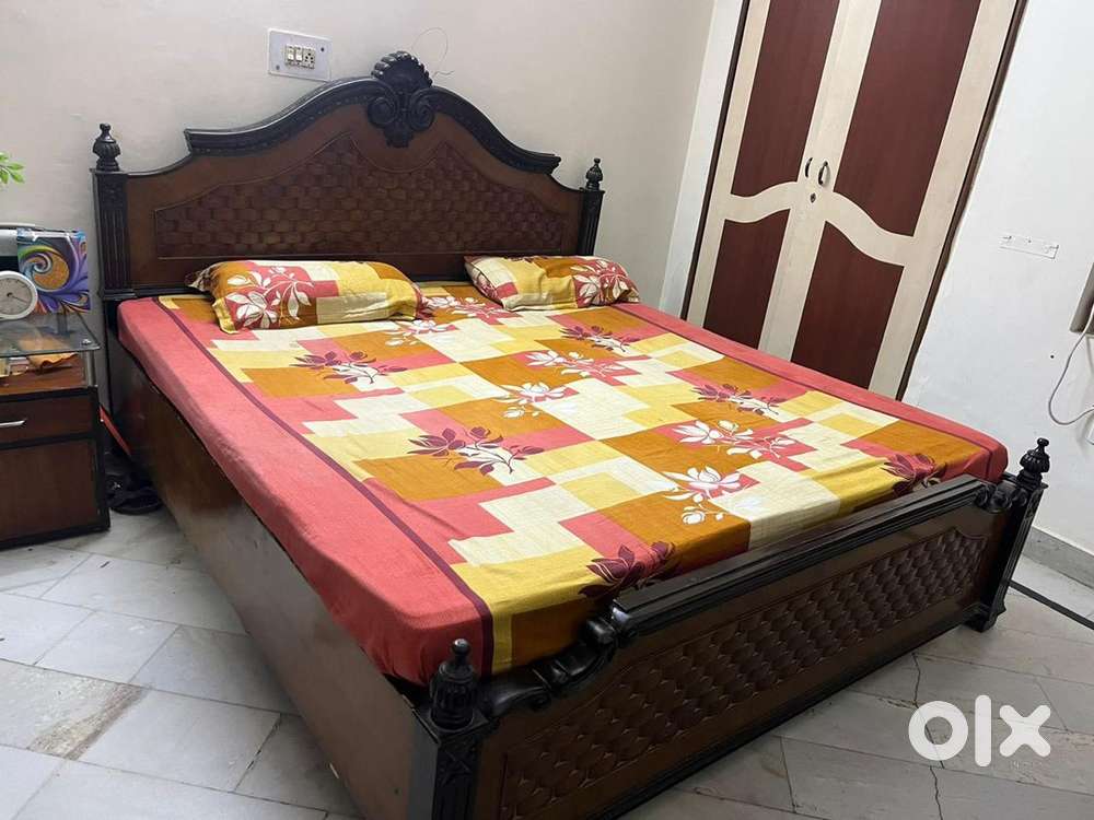 Double bed