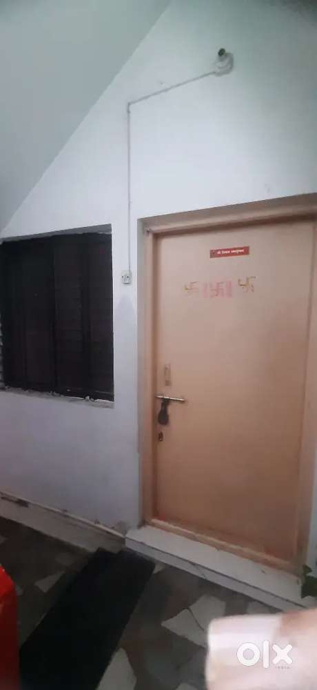 2 rooms for rent, 1 kitchen & 1 hall