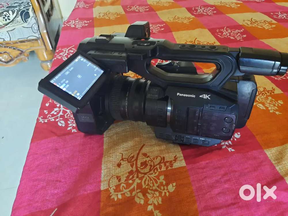 पैनासोनिक 4K ux90n