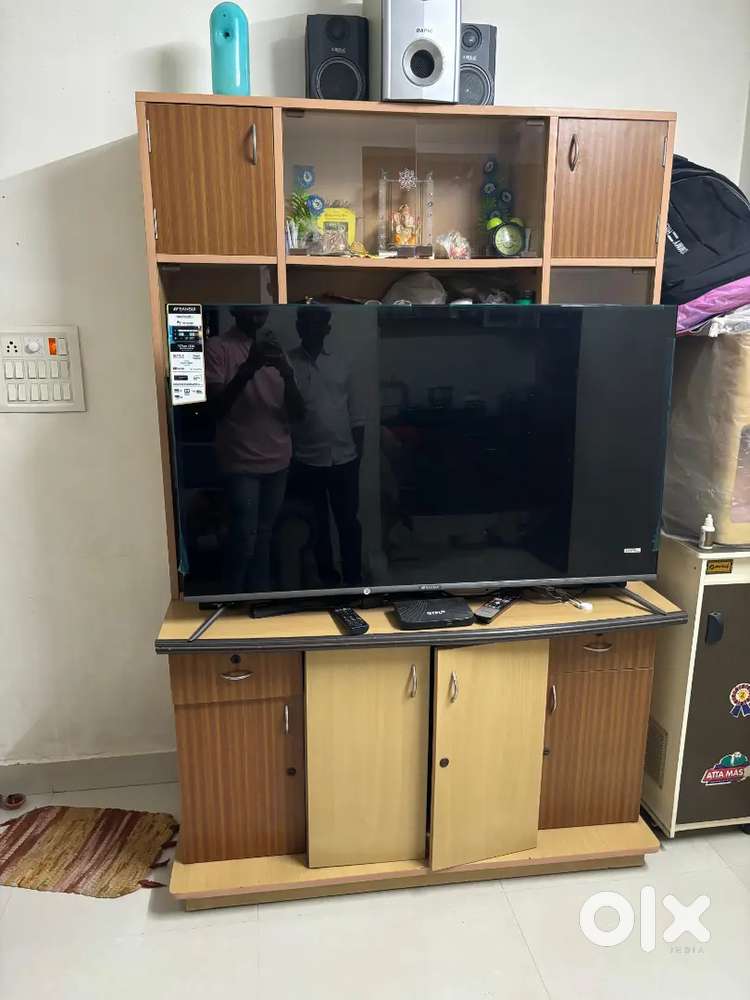 Tv unit Good Condition