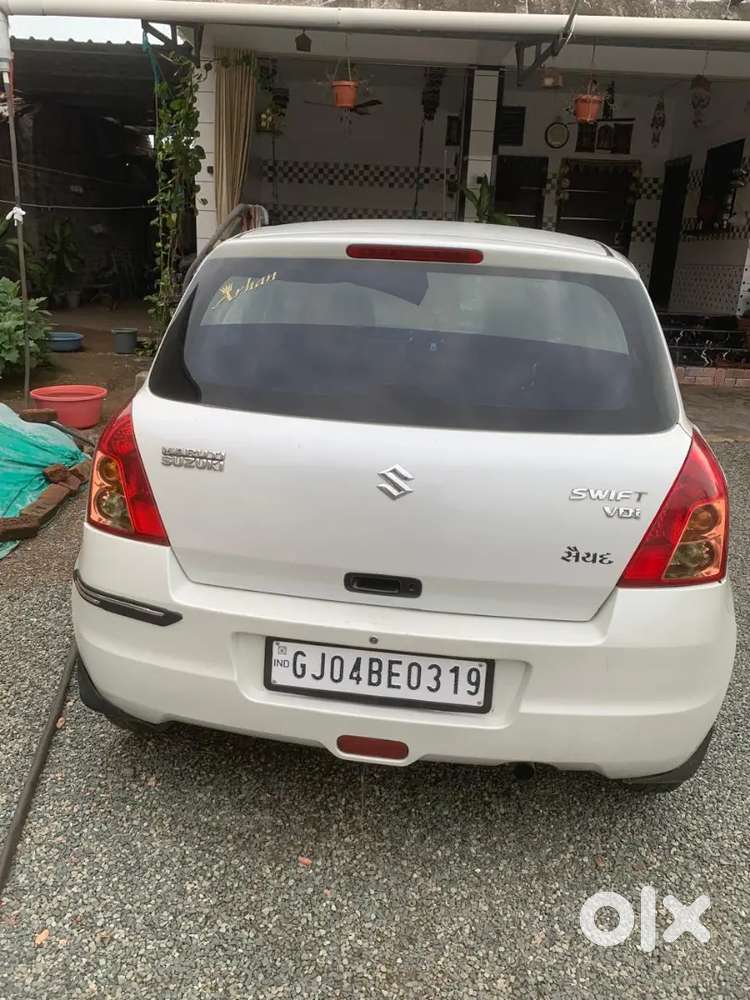 Maruti Suzuki Swift 2011