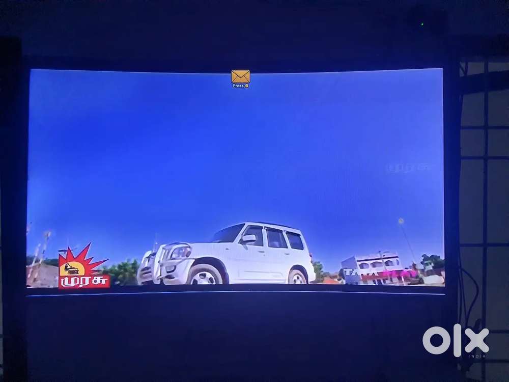 Samsung curved 55 inches tv