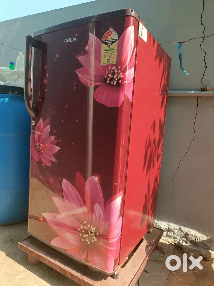 190 litre Onida Fridge