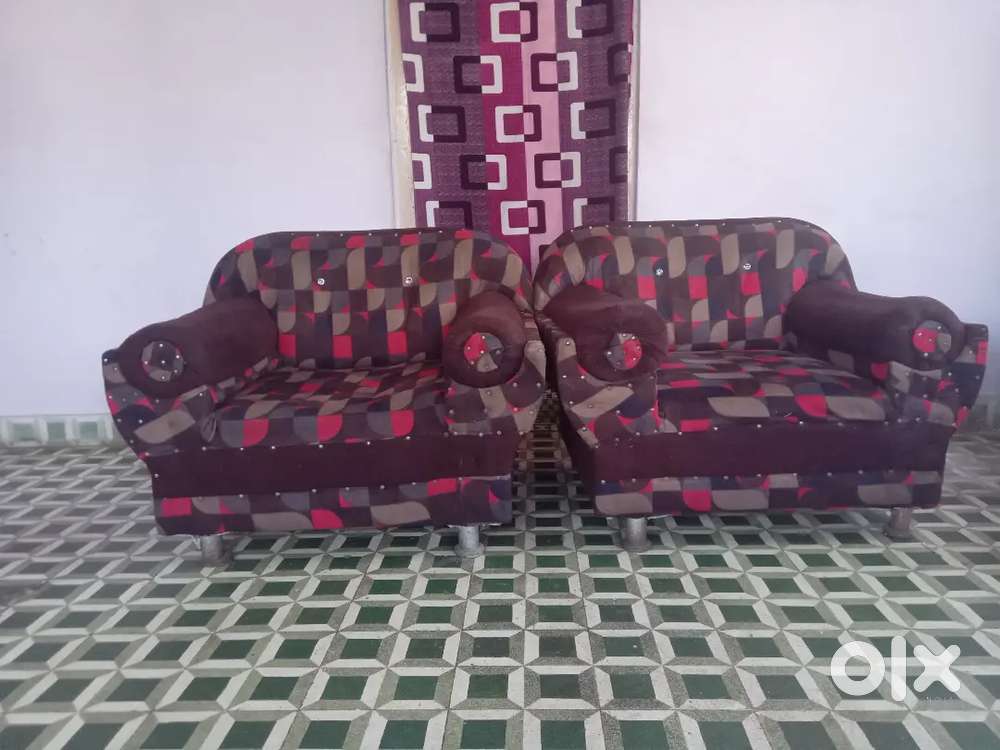 2 Sofa Set
