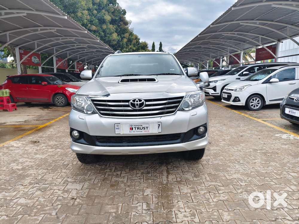 Toyota Fortuner, 2012, Diesel