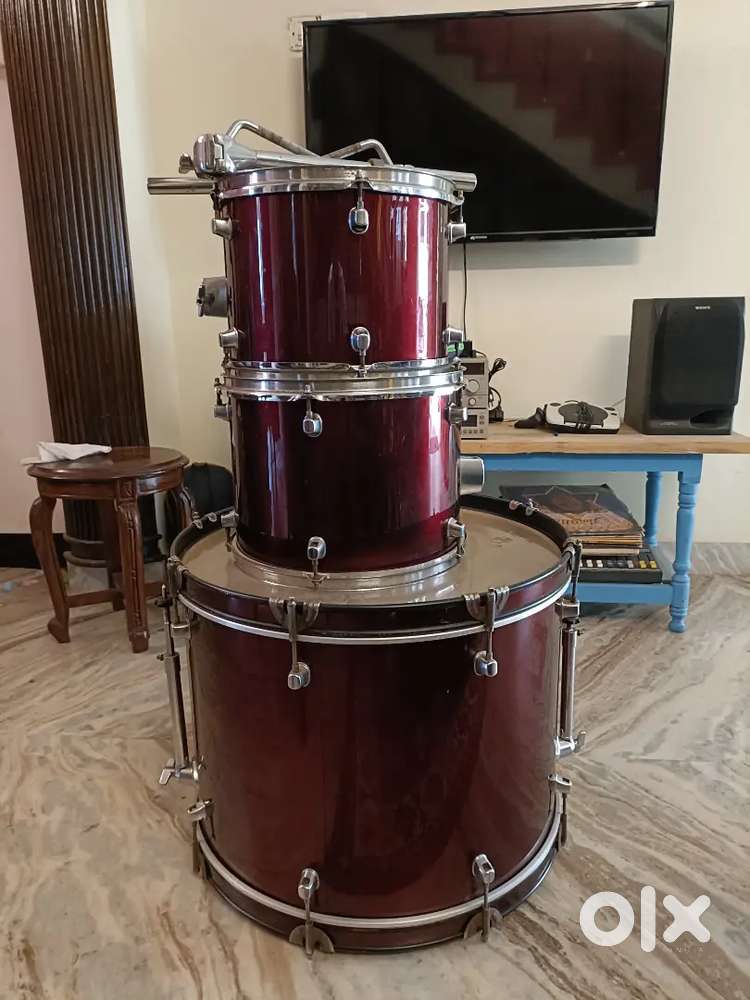 Bass drum + Toms