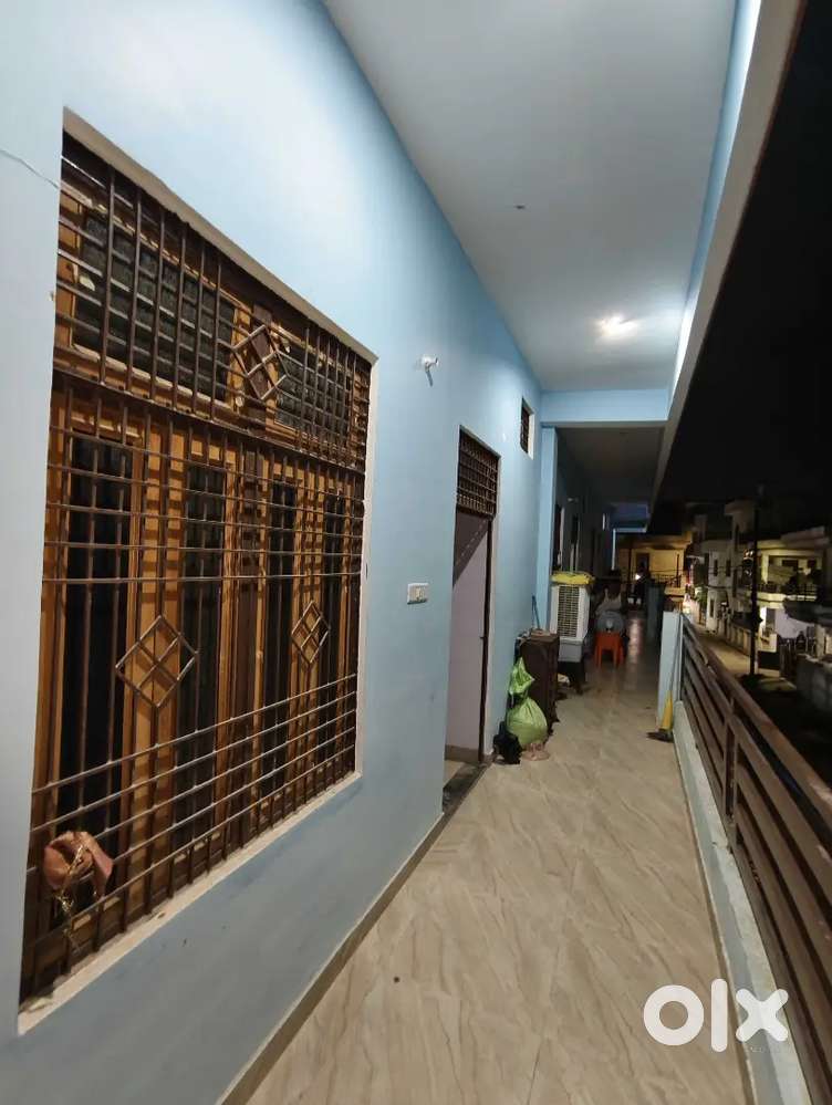 2BHK FLAT IN JHUNSI SARAITAKI