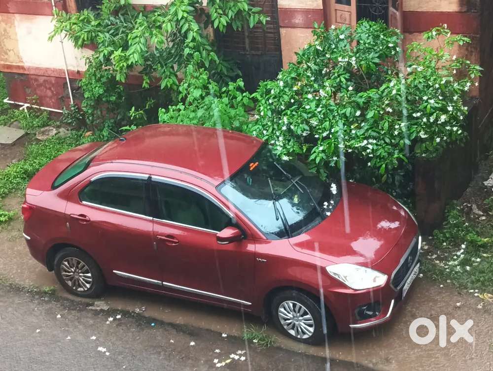 Maruti Suzuki Dzire 2019 Petrol 65000 Km Driven